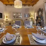 - Maison De Charme
