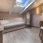 - Maison De Charme Apartment Sorrento